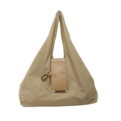 Snowlyn ® Tote Bag